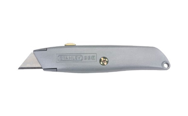 Stanley 10-099 Couteau utilitaire rétractable Stanley 10-099 6 po Classic 99