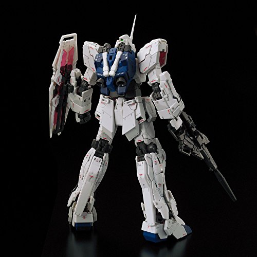 Bandai Real Grade Unicorn Gundam Model Kit