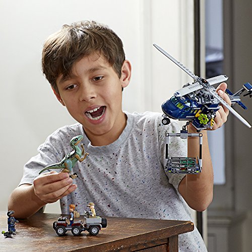 La poursuite de l'hélicoptère de Blue en Lego Jurassic World Set