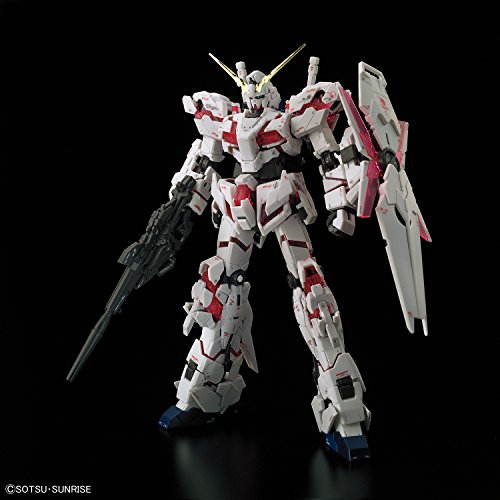 Bandai Real Grade Unicorn Gundam Model Kit